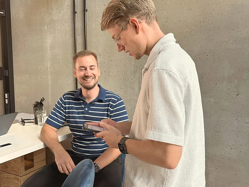 Trainer and participant align at the building station